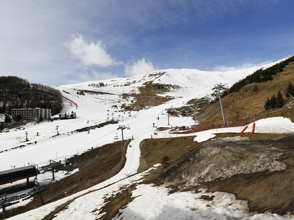 رياضات التزحلق على الجليد والماء