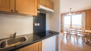 Fridge, microwave, coffee/tea maker, freezer