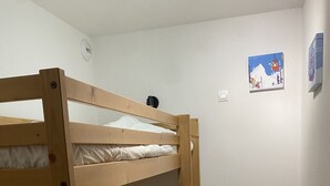 WiFi (無料)