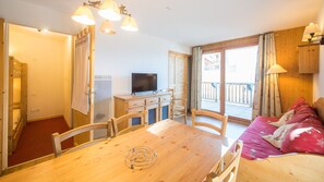 Interior - Apt 4/6 ppl, ski station view, family friendly (Orcières)