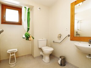 Bathtub
