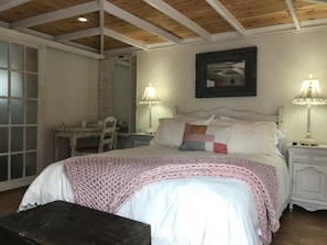 Quarto luxo | Individualmente decorados, Wi-Fi de cortesia