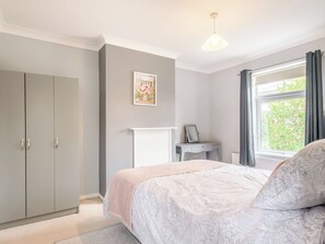 3 habitaciones, wifi gratis y ropa de cama 