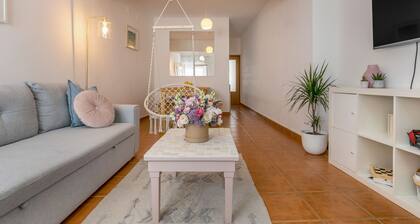 Sweet 2-Bedroom Townhouse