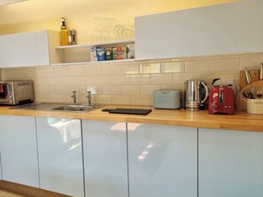 High chair - 1 bedroom accommodation in Carlingcott, near Bath (Carlingcott, near Bath)