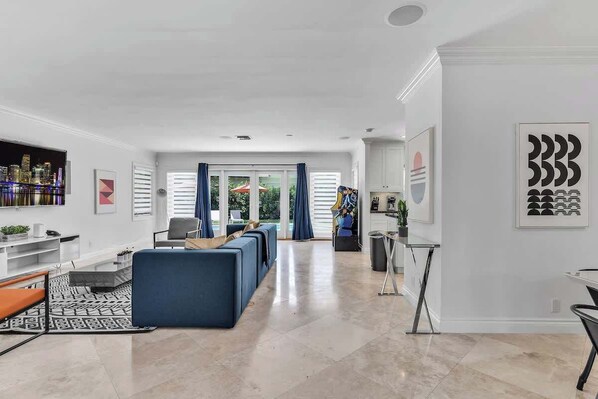 Smart TV, videojuegos y oficina 