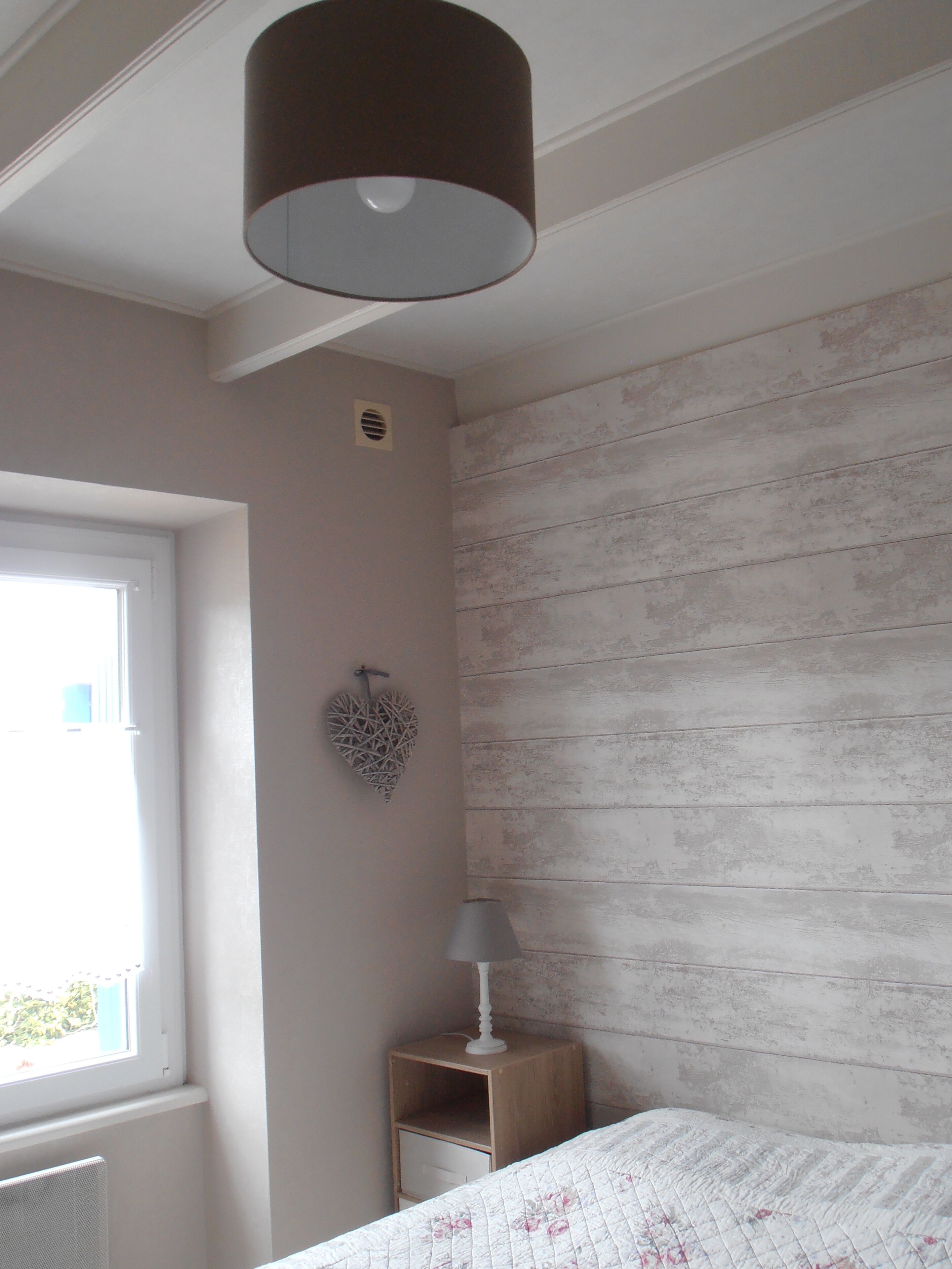 3 chambres, fer et planche à repasser, lit parapluie, Wi-Fi gratuit