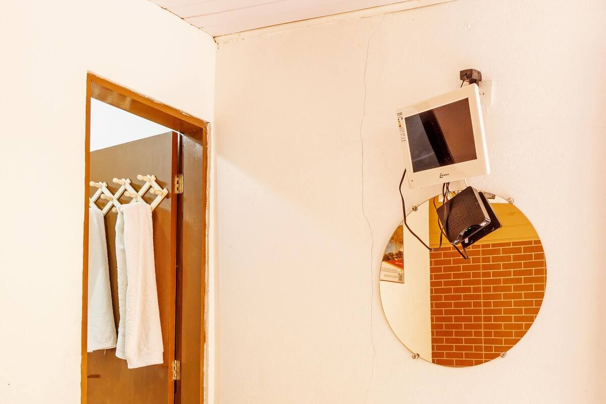 Habitación básica | Wifi gratis y ropa de cama