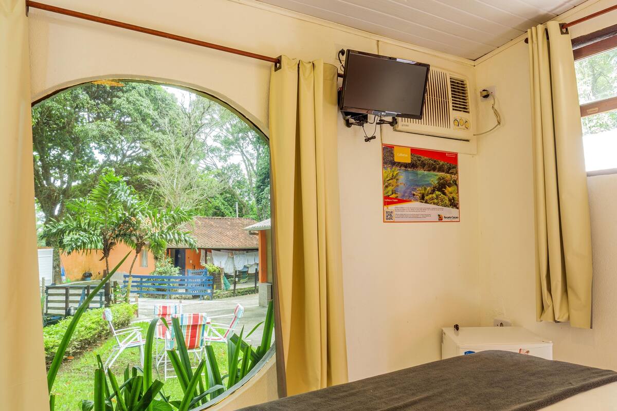 Habitación doble estándar | Wifi gratis y ropa de cama