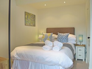 5 chambres, Wi-Fi gratuit, draps fournis