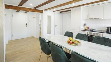 Appartement Deluxe | Restauration dans la chambre