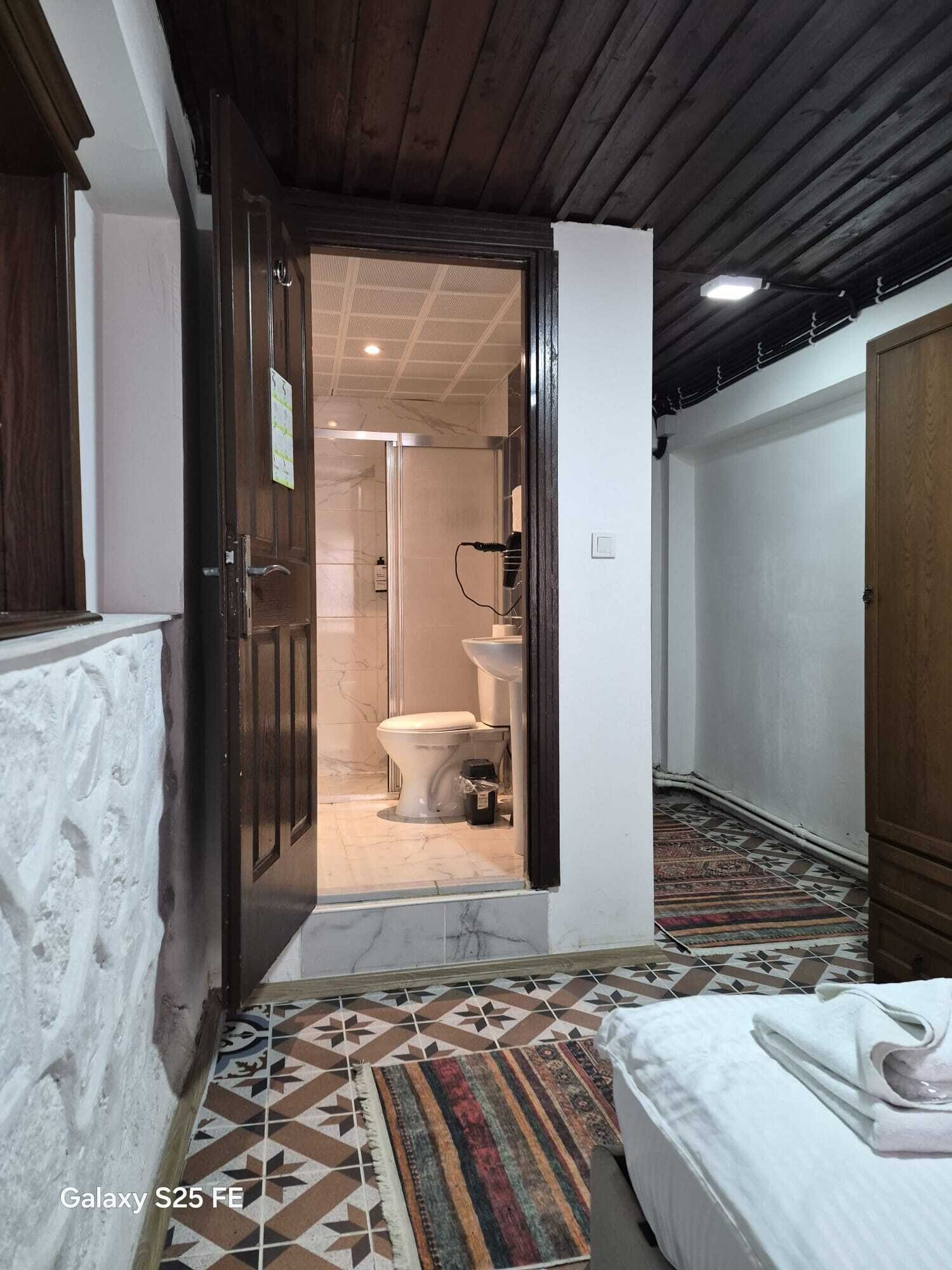 Studio Standard | Literie de qualité supérieure, Wi-Fi gratuit, draps fournis