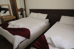 Tripla Classic | Biancheria da letto di alta qualità, Wi-Fi gratuito, lenzuola