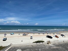 Basic Studio | Terrace/patio