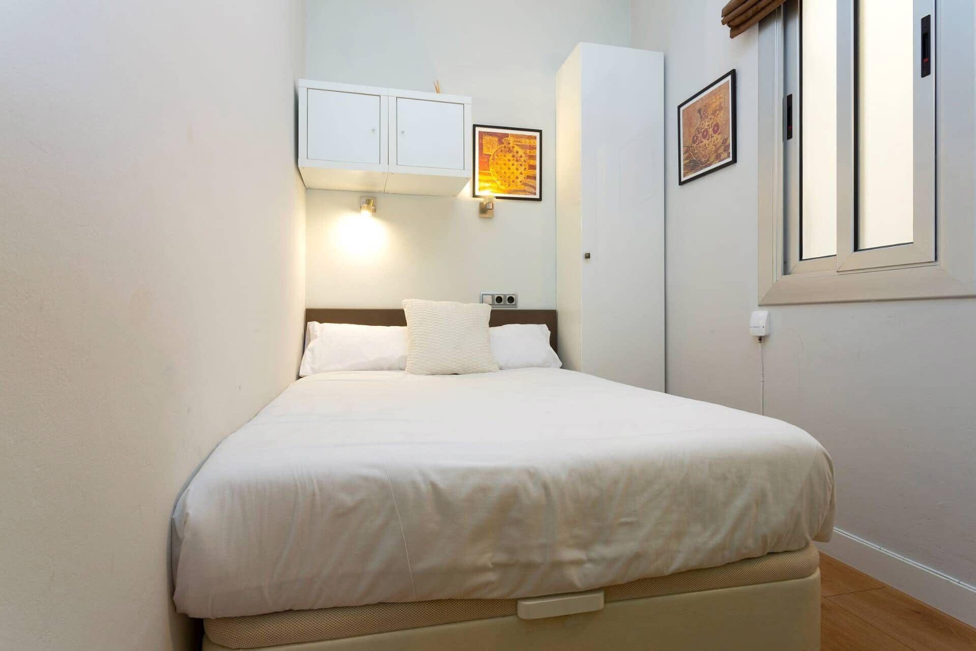 3 chambres, fer et planche à repasser, accès Internet, draps fournis