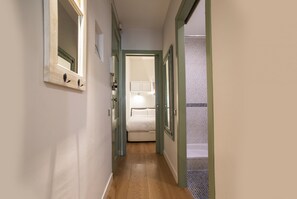 2 bedrooms, iron/ironing board, free WiFi, bed sheets - 31ENT1027 Delightful apartment in town (Barcelona)