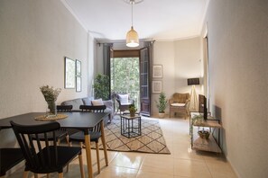 Interior - 22MAN1017- Lovely apartment in Sant Antoni (Barcelona)