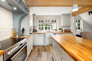 Fridge, microwave, dishwasher, high chair - Colleton Hall and East Wing (Rackenford)