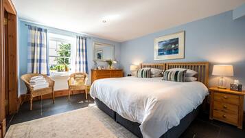 7 Schlafzimmer, Bügeleisen/Bügelbrett, WLAN, Bettwäsche