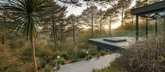 Salcombe Retreat - Seven Bedroom Villa, Sleeps 16