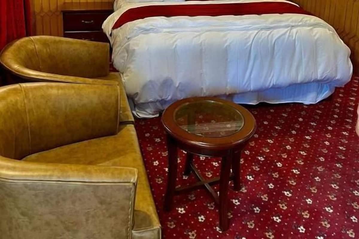 Phòng đôi Deluxe | Bàn ủi/dụng cụ ủi quần áo, truy cập Internet không dây miễn phí