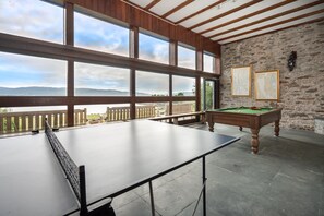 Spielezimmer