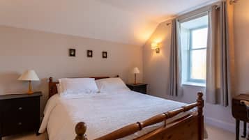 9 bedrooms, iron/ironing board, travel cot, WiFi