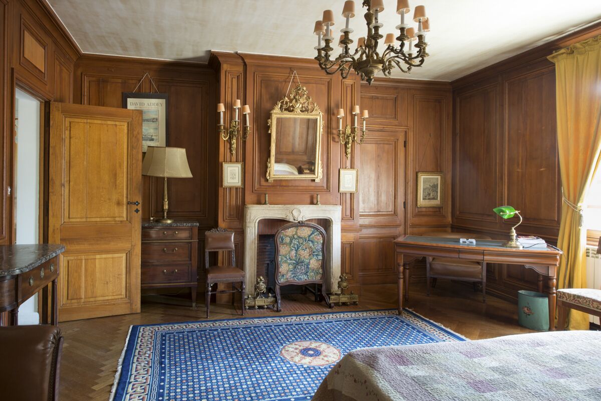 8 slaapkamers, een strijkplank/strijkijzer, internet, beddengoed