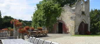 Manoir De Blouse-Ville