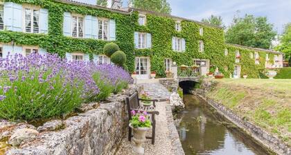 The Millhouse - Dix Chambres Villa, Couchages 24