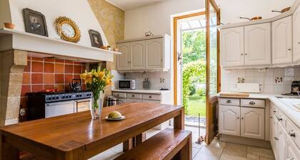 Chateau Seyches - Cinq Chambres , Couchages 10