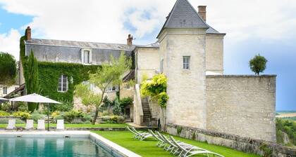 Chateau Des Siecles - Thirteen Bedroom Castle, Sleeps 33