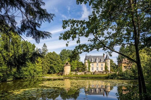 Chateau De La Manay - Seven Bedroom Castle, Sleeps 14