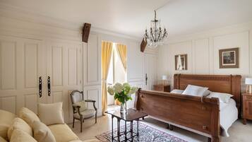 9 間睡房、熨斗/熨衫板、上網、床單