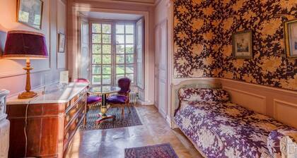 Chateau Les Douves - Acht Schlafzimmer , Schläft 14