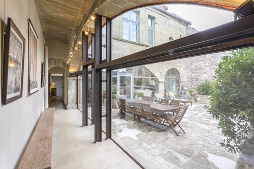 Chateau Asturias - Sechs Schlafzimmer , Schläft 12