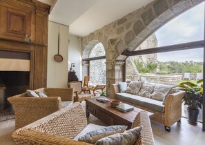 Living area - Chateau Asturias - Six Bedroom Castle, Sleeps 12 (Limousis)