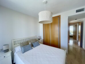 1 bedroom, iron/ironing board, free WiFi, bed sheets - MIRAGOLF PONIENTE BEACH R027 (Benidorm)
