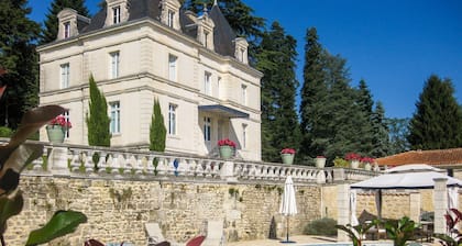 Chateau Du Mas - Cinq Chambres , Couchages 10