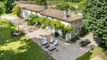 Enceinte de lâhĂ©bergement