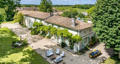 Maison Du Vins - Six Bedroom Villa, Sleeps 12