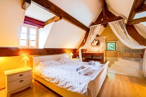 5 Schlafzimmer, Bügeleisen/Bügelbrett, WLAN, Bettwäsche