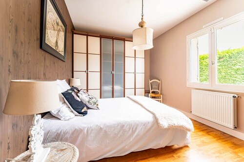 Primrose - Drei Schlafzimmer Villa, Schläft 6