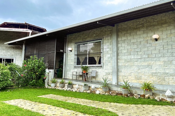 Pemandangan taman