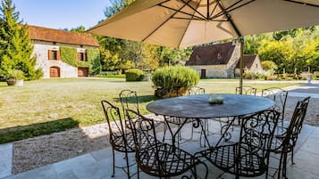 Restauration extérieure