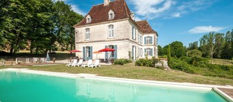 Chateau Perigord - Six Bedroom Castle, Sleeps 12
