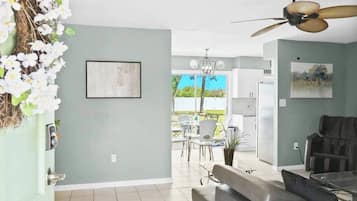 Smart TV, fireplace, video games, books