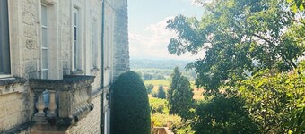 Chateau Empire - Six Bedroom Castle, Sleeps 12