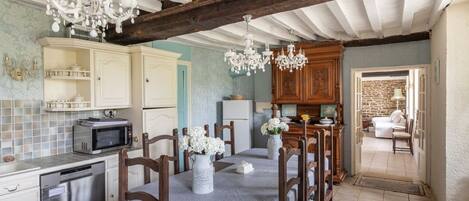 Réfrigérateur, lave-vaisselle