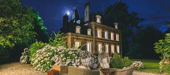 Chateau Albatre - Twelve Bedroom Castle, Sleeps 33